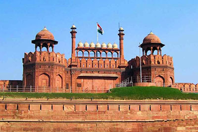 visit red fort with indiator